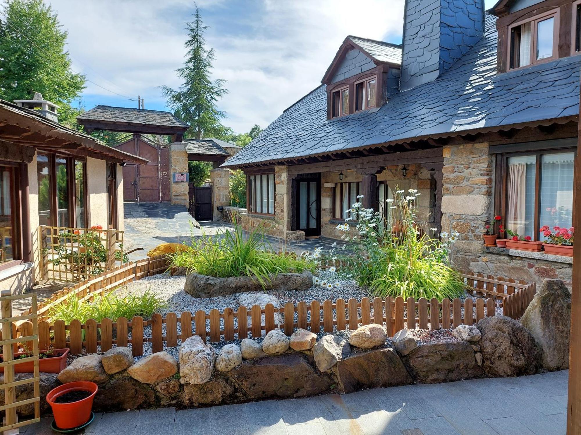 Casa Del Cura Vendégház Rozas Kültér fotó